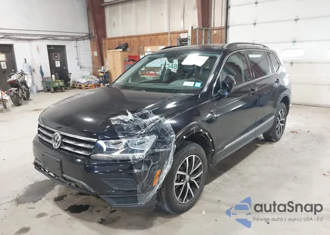 2021 Volkswagen Tiguan 2.0T Se/2.0T Se R-Line Black/2.0T Sel z USA, uszkodzony, nr VIN 3VV2B7AX9MM132685